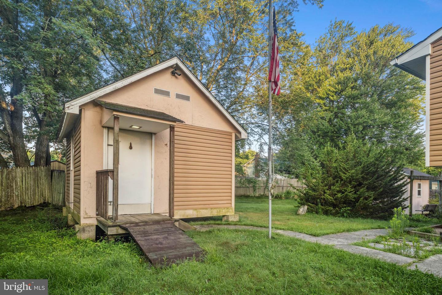 4307 KENWOOD DR, WOODBRIDGE, Virginia 22193, 4 Bedrooms Bedrooms, ,2 BathroomsBathrooms,Residential,For sale,4307 KENWOOD DR,VAPW2099730 MLS # VAPW2099730