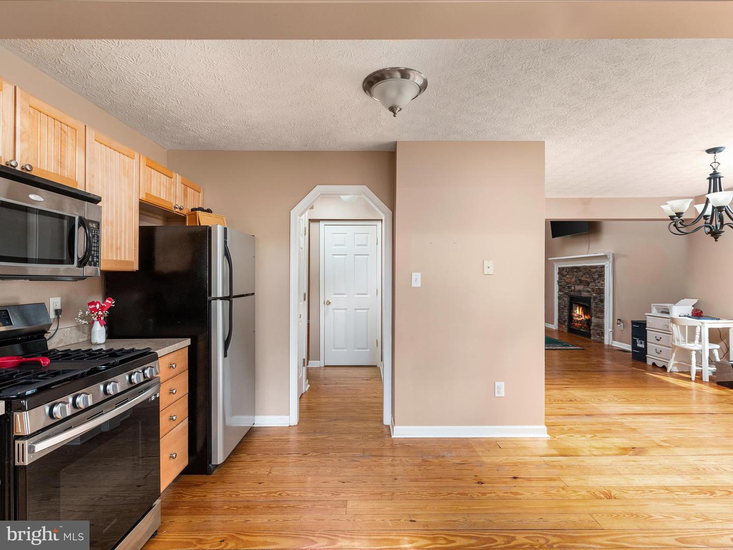 139 MAPLE AVE, MOUNT JACKSON, Virginia 22842, 3 Bedrooms Bedrooms, ,2 BathroomsBathrooms,Residential,For sale,139 MAPLE AVE,VASH2012062 MLS # VASH2012062