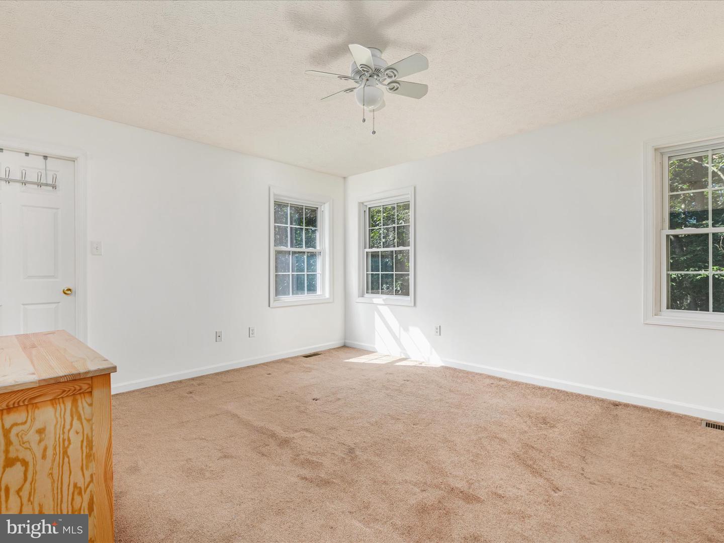 139 MAPLE AVE, MOUNT JACKSON, Virginia 22842, 3 Bedrooms Bedrooms, ,2 BathroomsBathrooms,Residential,For sale,139 MAPLE AVE,VASH2012062 MLS # VASH2012062