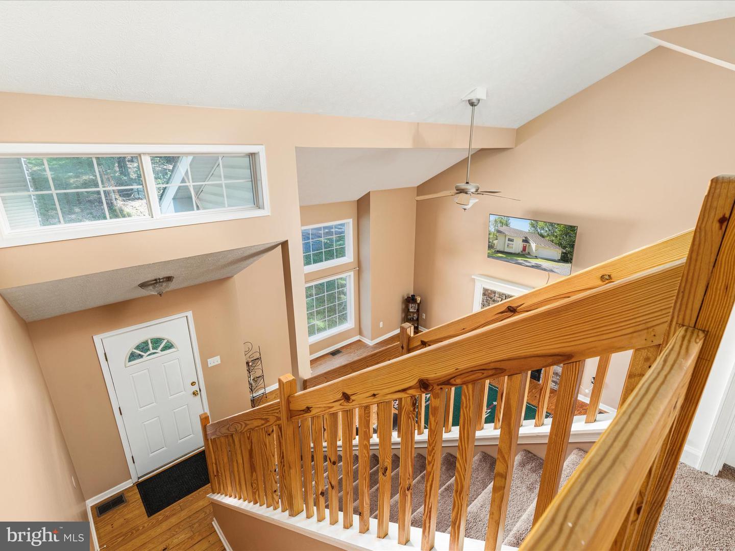 139 MAPLE AVE, MOUNT JACKSON, Virginia 22842, 3 Bedrooms Bedrooms, ,2 BathroomsBathrooms,Residential,For sale,139 MAPLE AVE,VASH2012062 MLS # VASH2012062