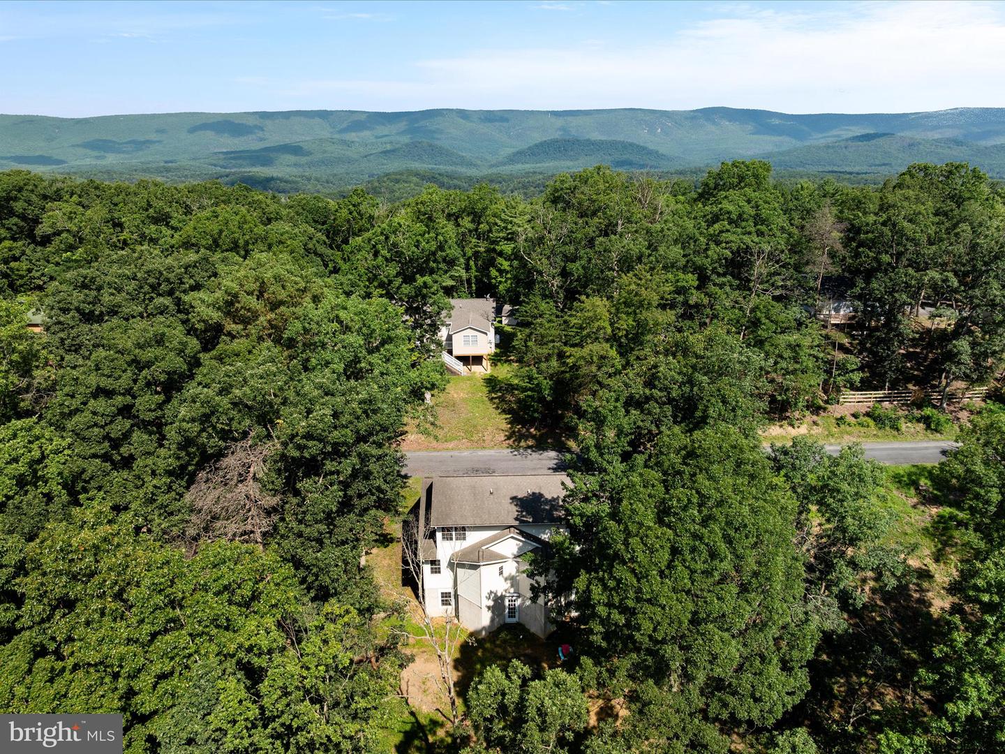 139 MAPLE AVE, MOUNT JACKSON, Virginia 22842, 3 Bedrooms Bedrooms, ,2 BathroomsBathrooms,Residential,For sale,139 MAPLE AVE,VASH2012062 MLS # VASH2012062
