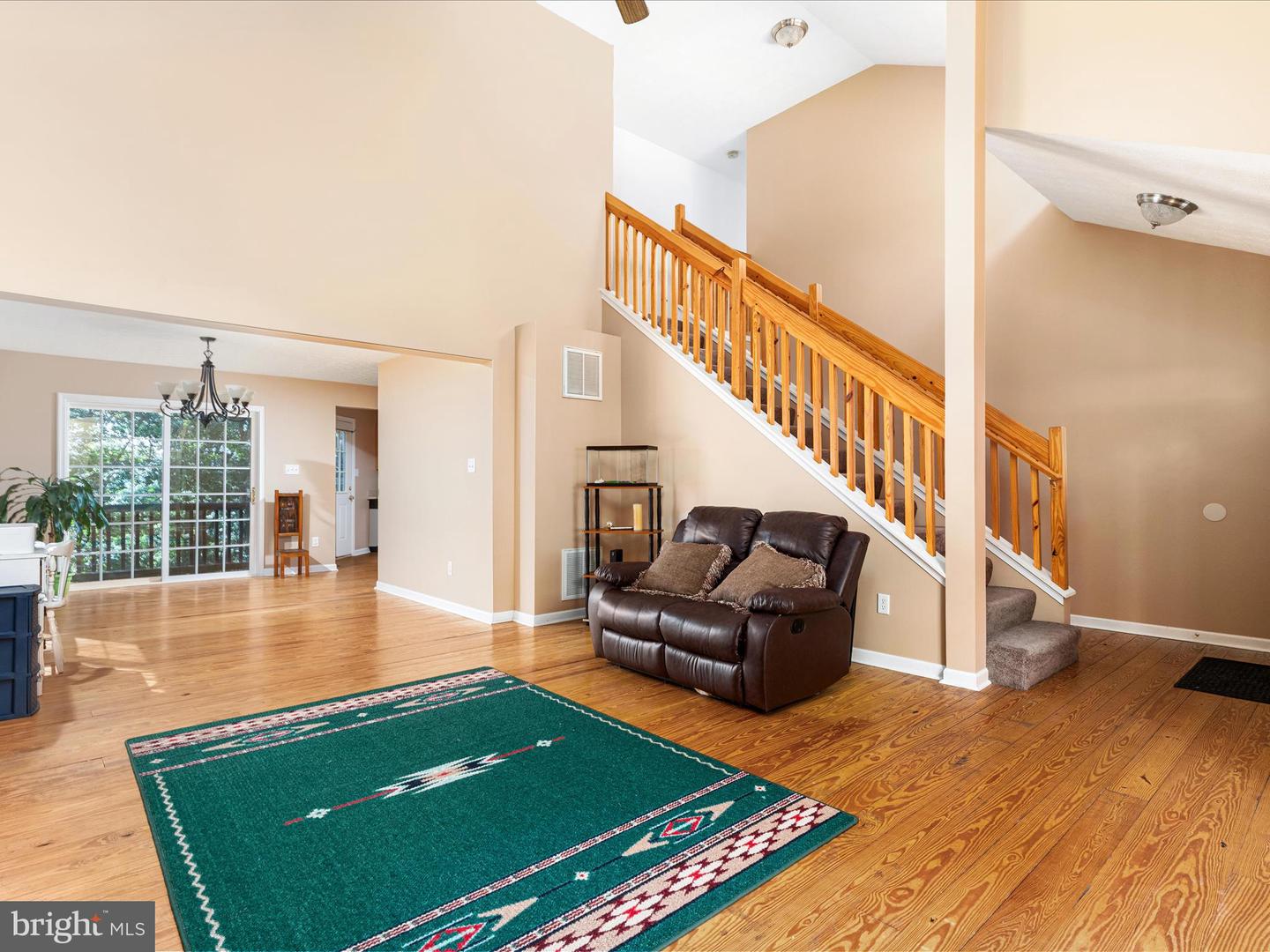 139 MAPLE AVE, MOUNT JACKSON, Virginia 22842, 3 Bedrooms Bedrooms, ,2 BathroomsBathrooms,Residential,For sale,139 MAPLE AVE,VASH2012062 MLS # VASH2012062