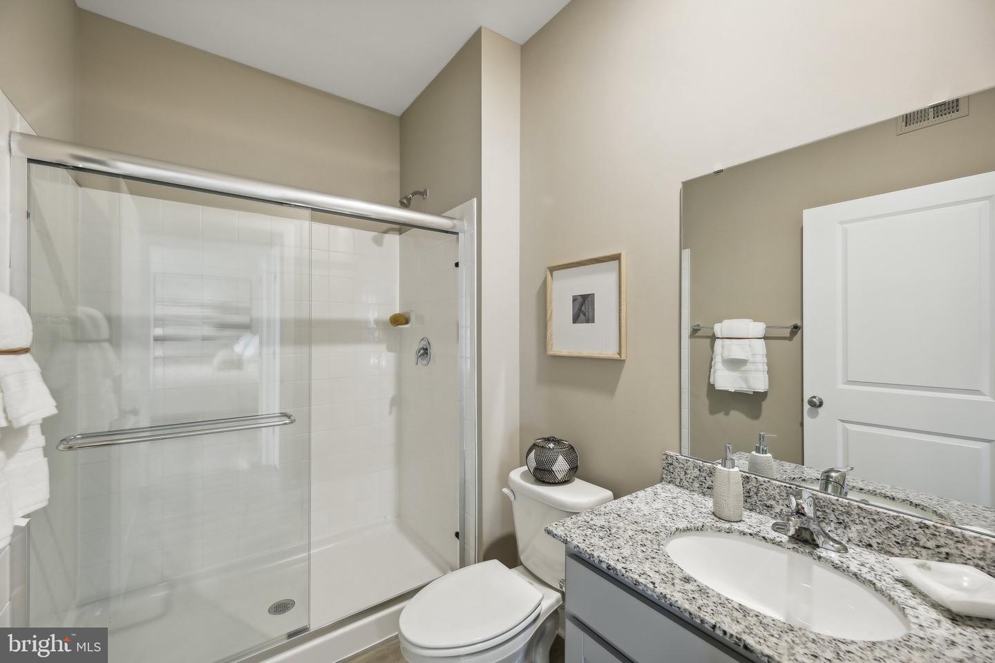 214 MUNSEE CIR, WINCHESTER, Virginia 22602, 5 Bedrooms Bedrooms, ,3 BathroomsBathrooms,Residential,For sale,214 MUNSEE CIR,VAFV2035580 MLS # VAFV2035580