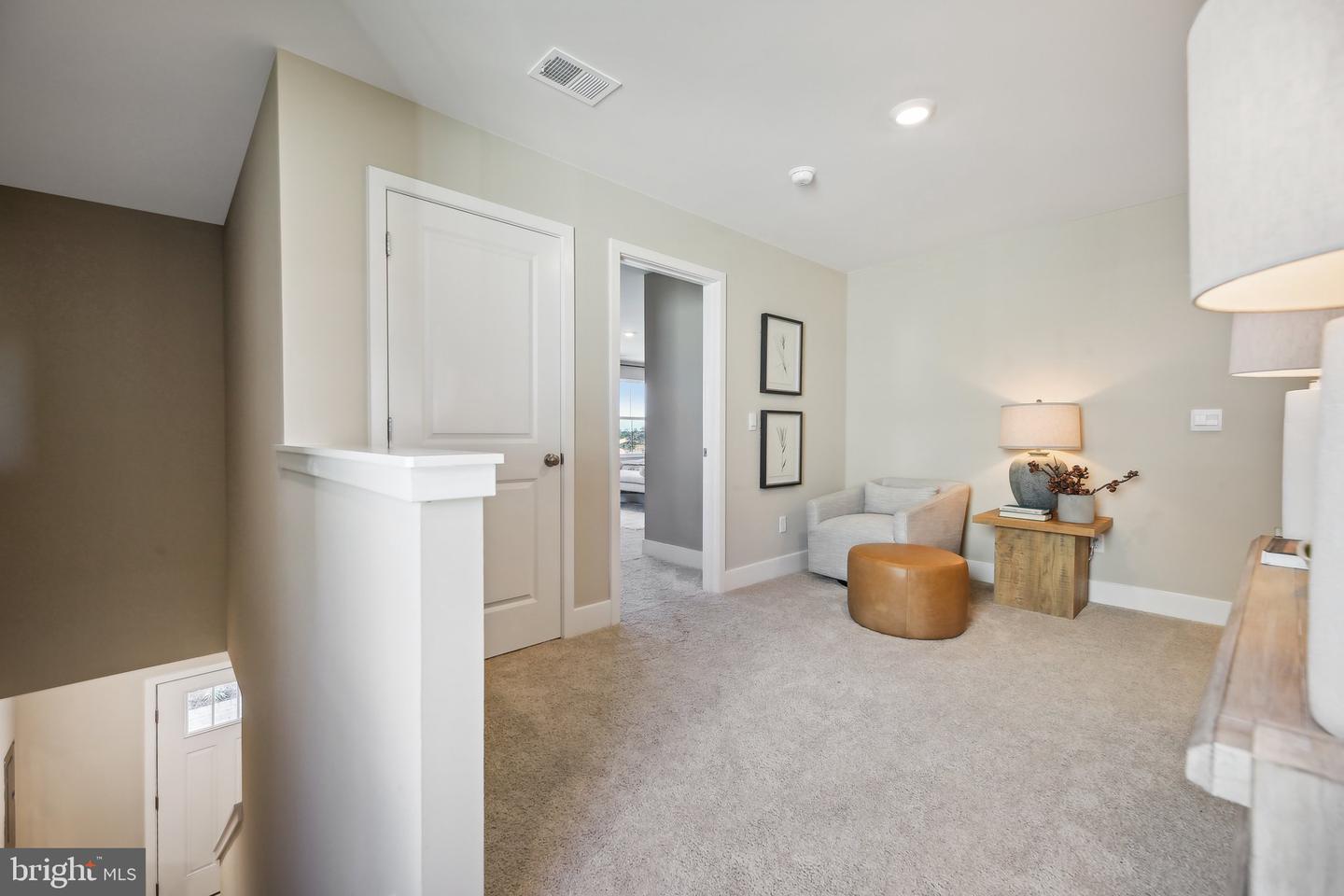 214 MUNSEE CIR, WINCHESTER, Virginia 22602, 5 Bedrooms Bedrooms, ,3 BathroomsBathrooms,Residential,For sale,214 MUNSEE CIR,VAFV2035580 MLS # VAFV2035580