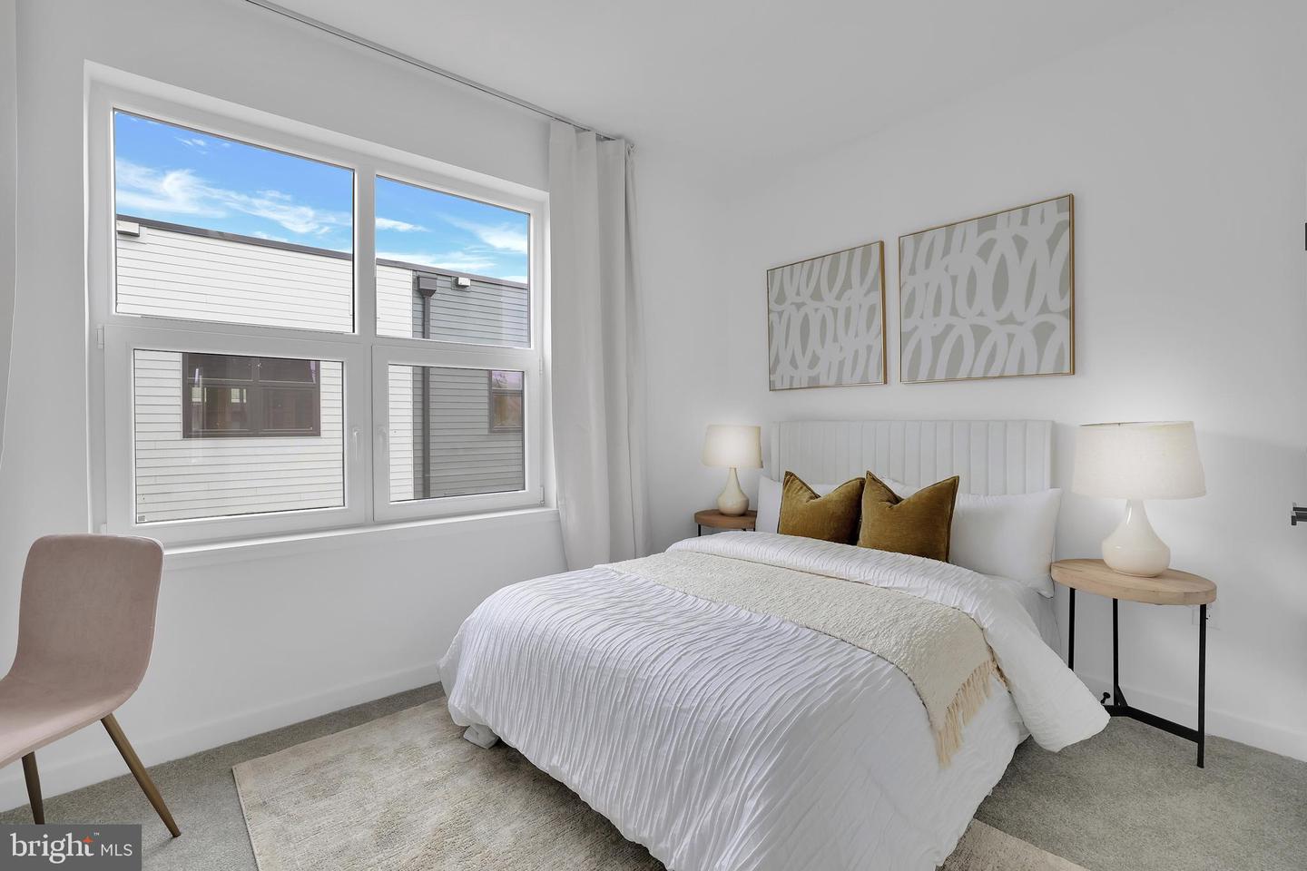 1038 HOWARD RD SE, WASHINGTON, District Of Columbia 20020, 3 Bedrooms Bedrooms, ,3 BathroomsBathrooms,Residential,For sale,1038 HOWARD RD SE,DCDC2166204 MLS # DCDC2166204