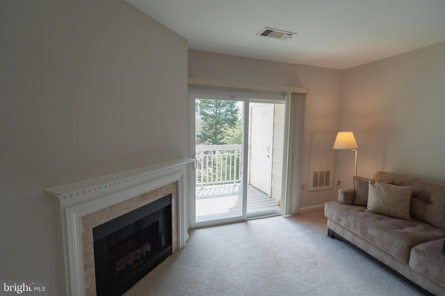 2204 WESTCOURT LN #311, HERNDON, Virginia 20170, 2 Bedrooms Bedrooms, 5 Rooms Rooms,1 BathroomBathrooms,Residential,For sale,2204 WESTCOURT LN #311,VAFX2230150 MLS # VAFX2230150