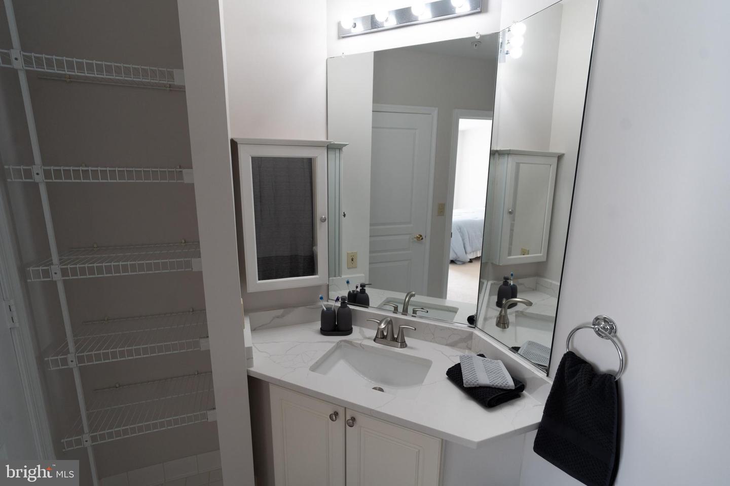 2204 WESTCOURT LN #311, HERNDON, Virginia 20170, 2 Bedrooms Bedrooms, 5 Rooms Rooms,1 BathroomBathrooms,Residential,For sale,2204 WESTCOURT LN #311,VAFX2230150 MLS # VAFX2230150