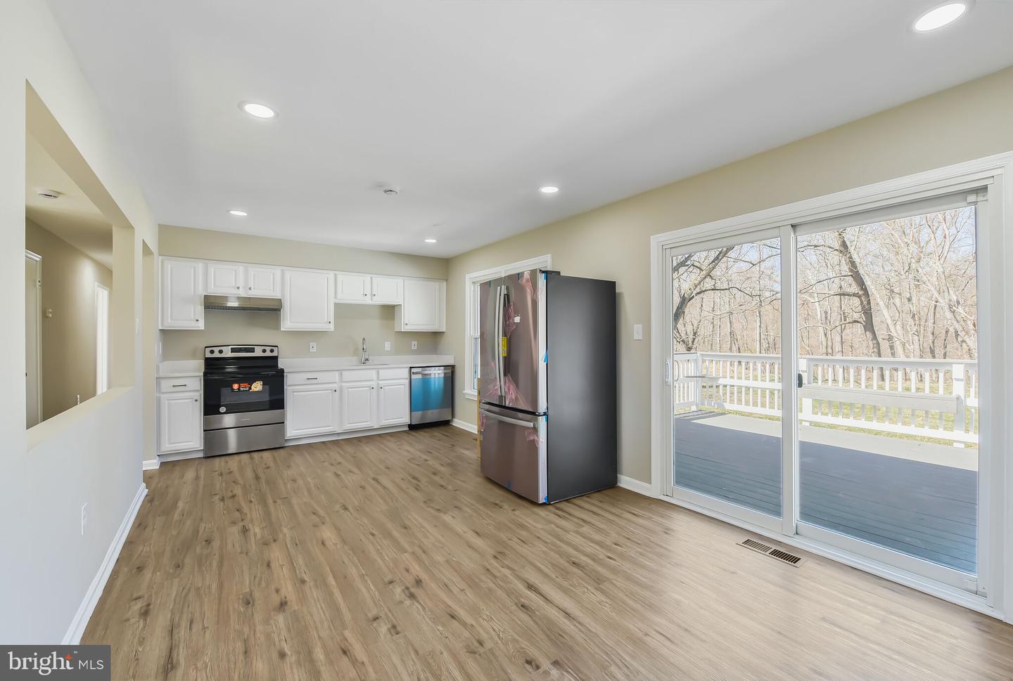 4328 MOUNTAIN VIEW DR, HAYMARKET, Virginia 20169, 5 Bedrooms Bedrooms, ,3 BathroomsBathrooms,Residential,For sale,4328 MOUNTAIN VIEW DR,VAPW2090614 MLS # VAPW2090614
