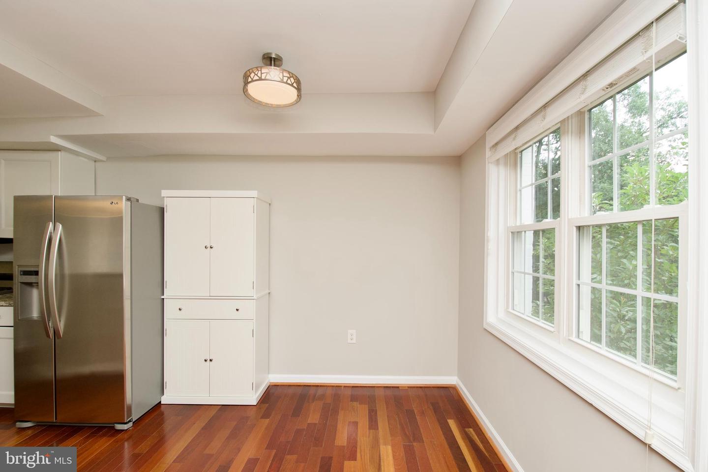 3106 RAVENSWORTH PL, ALEXANDRIA, Virginia 22302, 2 Bedrooms Bedrooms, ,1 BathroomBathrooms,Residential,For sale,3106 RAVENSWORTH PL,VAAX2043340 MLS # VAAX2043340