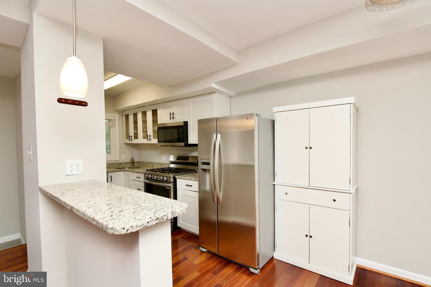 3106 RAVENSWORTH PL, ALEXANDRIA, Virginia 22302, 2 Bedrooms Bedrooms, ,1 BathroomBathrooms,Residential,For sale,3106 RAVENSWORTH PL,VAAX2043340 MLS # VAAX2043340