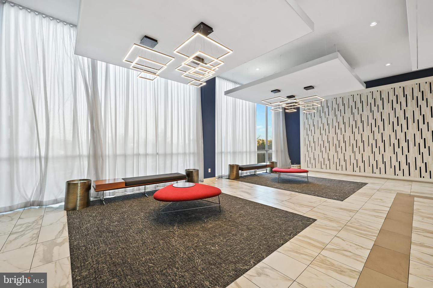4600 DUKE ST #723, ALEXANDRIA, Virginia 22304, 2 Bedrooms Bedrooms, ,1 BathroomBathrooms,Residential,For sale,4600 DUKE ST #723,VAAX2043748 MLS # VAAX2043748