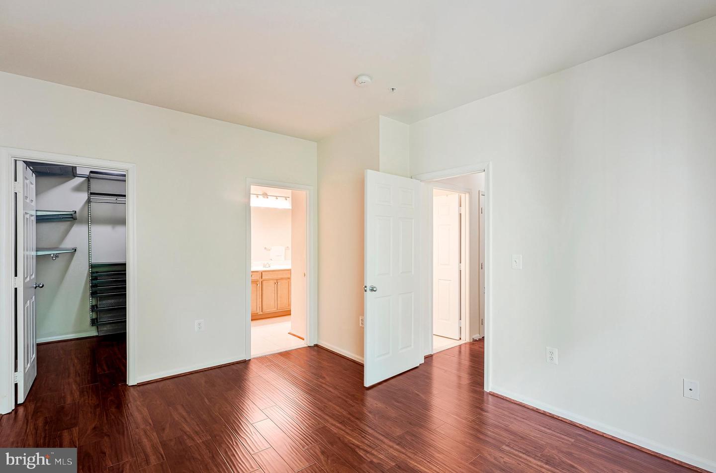 1505 N POINT DR #203, RESTON, Virginia 20194, 2 Bedrooms Bedrooms, ,2 BathroomsBathrooms,Residential,For sale,1505 N POINT DR #203,VAFX2243884 MLS # VAFX2243884