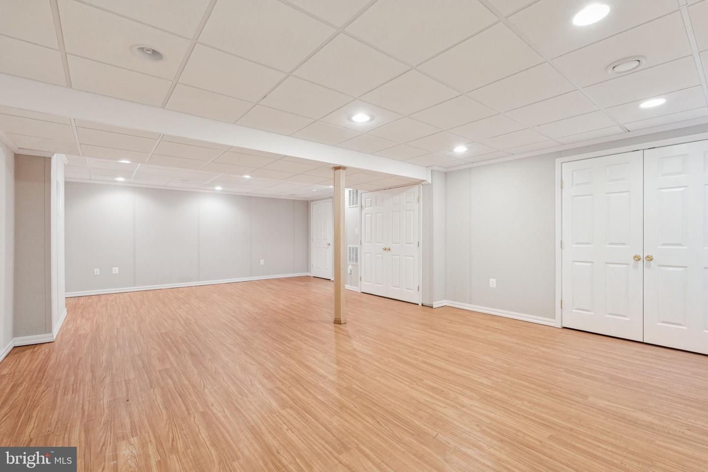 9207 BOIS AVE, VIENNA, Virginia 22182, 5 Bedrooms Bedrooms, ,3 BathroomsBathrooms,Residential,For sale,9207 BOIS AVE,VAFX2244888 MLS # VAFX2244888