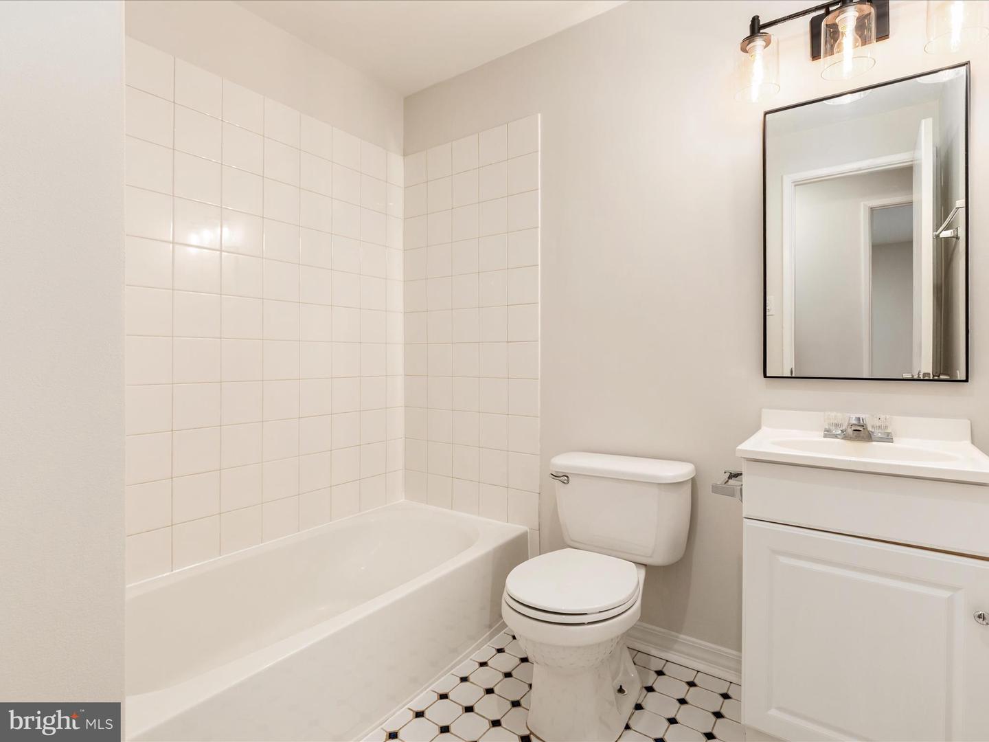 912 GRANT ST, HERNDON, Virginia 20170, 3 Bedrooms Bedrooms, ,2 BathroomsBathrooms,Residential,For sale,912 GRANT ST,VAFX2246026 MLS # VAFX2246026
