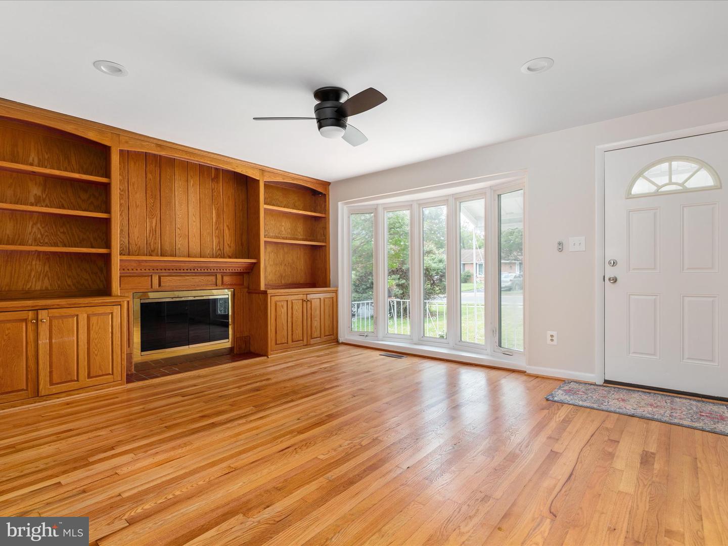 912 GRANT ST, HERNDON, Virginia 20170, 3 Bedrooms Bedrooms, ,2 BathroomsBathrooms,Residential,For sale,912 GRANT ST,VAFX2246026 MLS # VAFX2246026