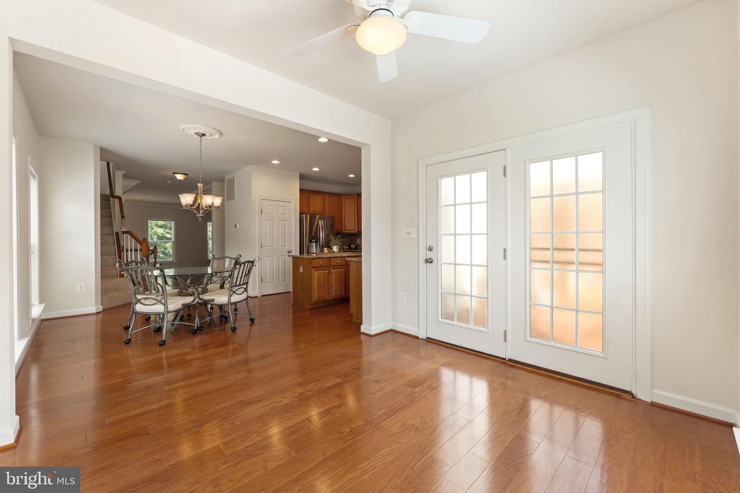 6076 POPES CREEK PL, HAYMARKET, Virginia 20169, 3 Bedrooms Bedrooms, ,3 BathroomsBathrooms,Residential,For sale,6076 POPES CREEK PL,VAPW2096978 MLS # VAPW2096978