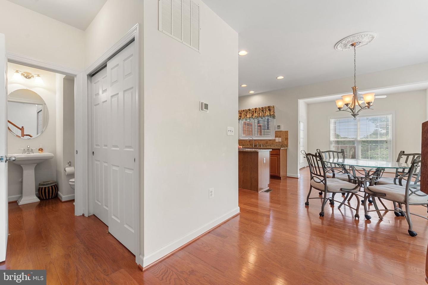 6076 POPES CREEK PL, HAYMARKET, Virginia 20169, 3 Bedrooms Bedrooms, ,3 BathroomsBathrooms,Residential,For sale,6076 POPES CREEK PL,VAPW2096978 MLS # VAPW2096978