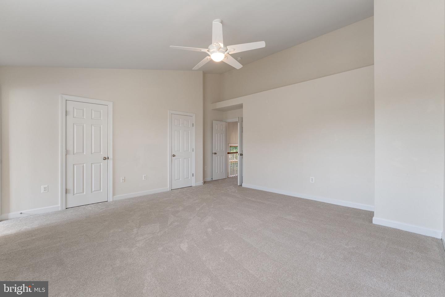 6076 POPES CREEK PL, HAYMARKET, Virginia 20169, 3 Bedrooms Bedrooms, ,3 BathroomsBathrooms,Residential,For sale,6076 POPES CREEK PL,VAPW2096978 MLS # VAPW2096978