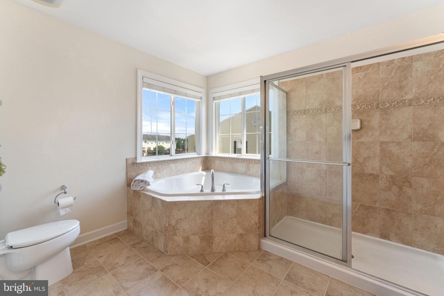 6076 POPES CREEK PL, HAYMARKET, Virginia 20169, 3 Bedrooms Bedrooms, ,3 BathroomsBathrooms,Residential,For sale,6076 POPES CREEK PL,VAPW2096978 MLS # VAPW2096978