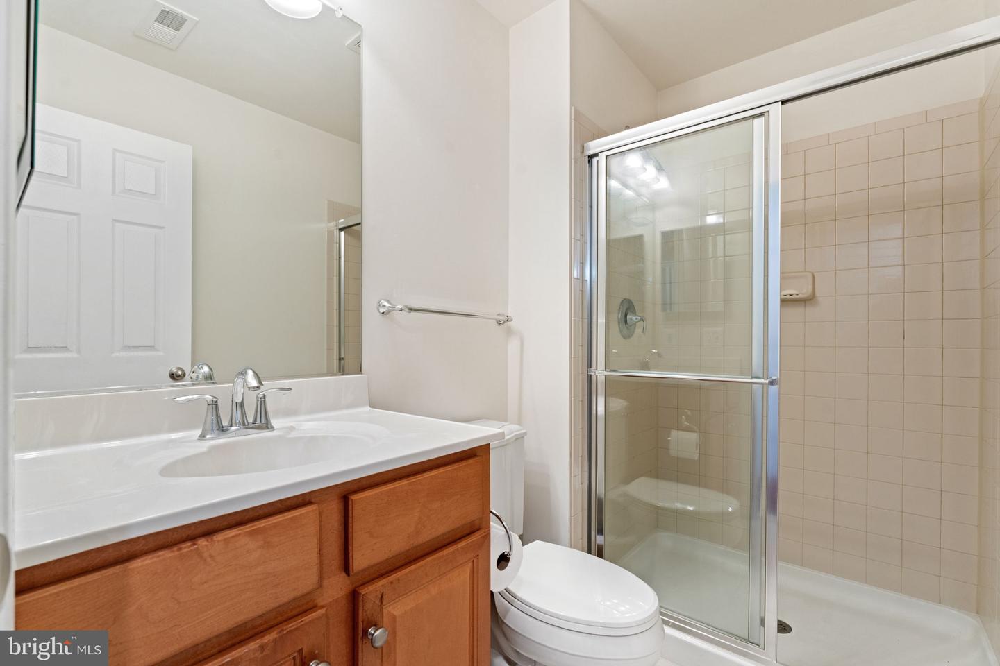 6076 POPES CREEK PL, HAYMARKET, Virginia 20169, 3 Bedrooms Bedrooms, ,3 BathroomsBathrooms,Residential,For sale,6076 POPES CREEK PL,VAPW2096978 MLS # VAPW2096978