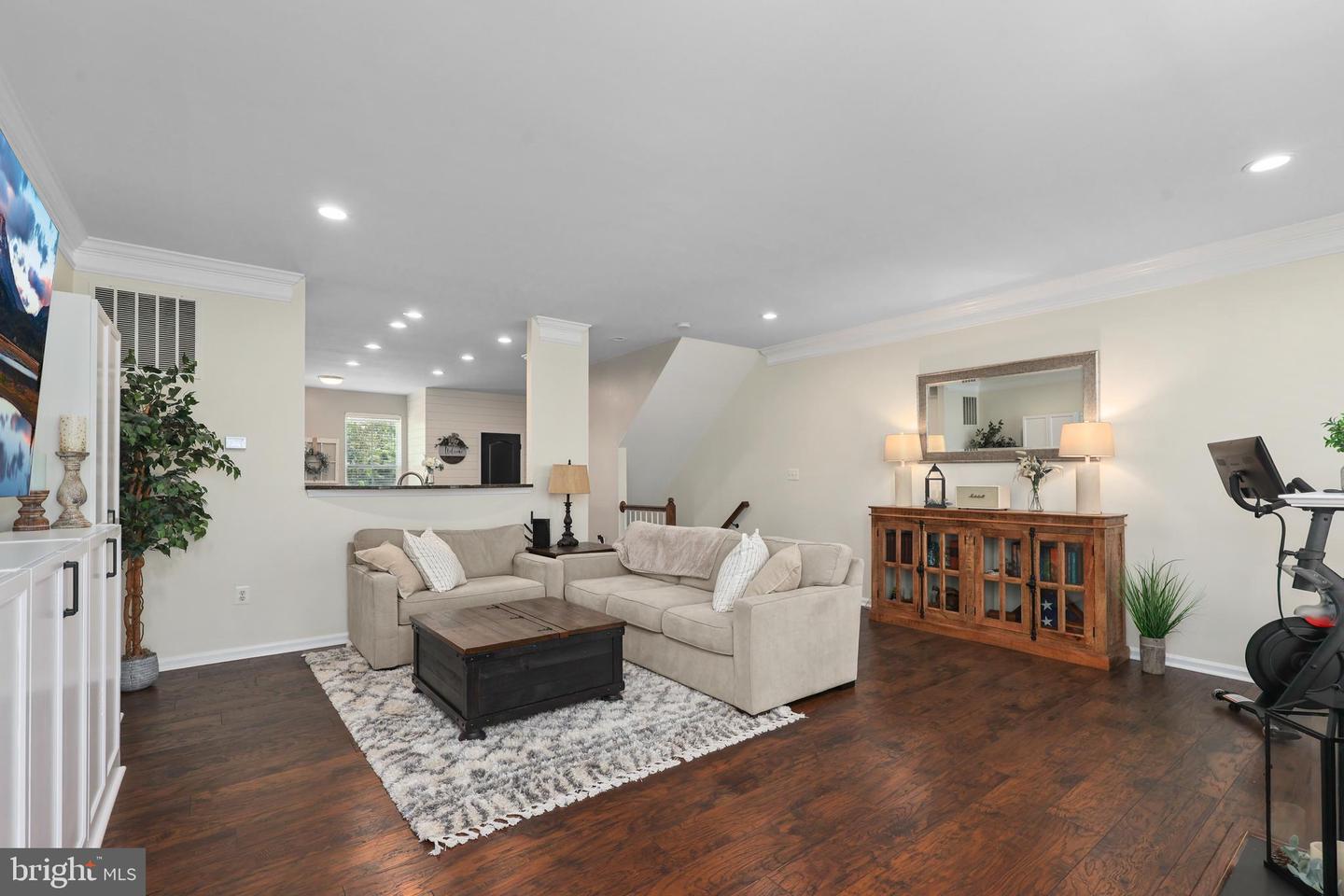 14532 KENTISH FIRE ST, GAINESVILLE, Virginia 20155, 4 Bedrooms Bedrooms, ,2 BathroomsBathrooms,Residential,For sale,14532 KENTISH FIRE ST,VAPW2097022 MLS # VAPW2097022