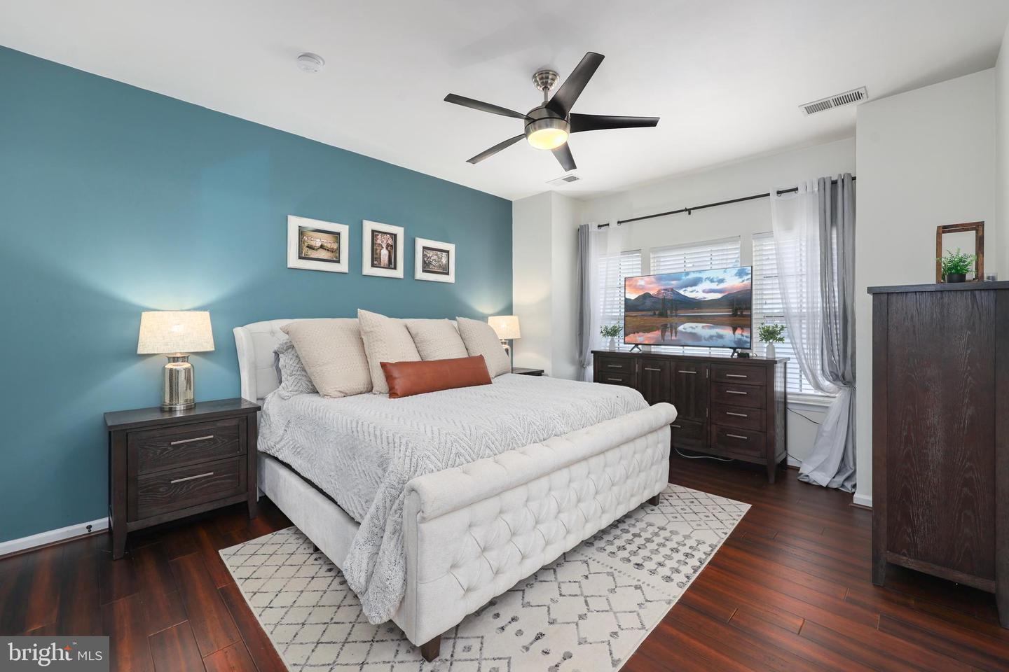 14532 KENTISH FIRE ST, GAINESVILLE, Virginia 20155, 4 Bedrooms Bedrooms, ,2 BathroomsBathrooms,Residential,For sale,14532 KENTISH FIRE ST,VAPW2097022 MLS # VAPW2097022