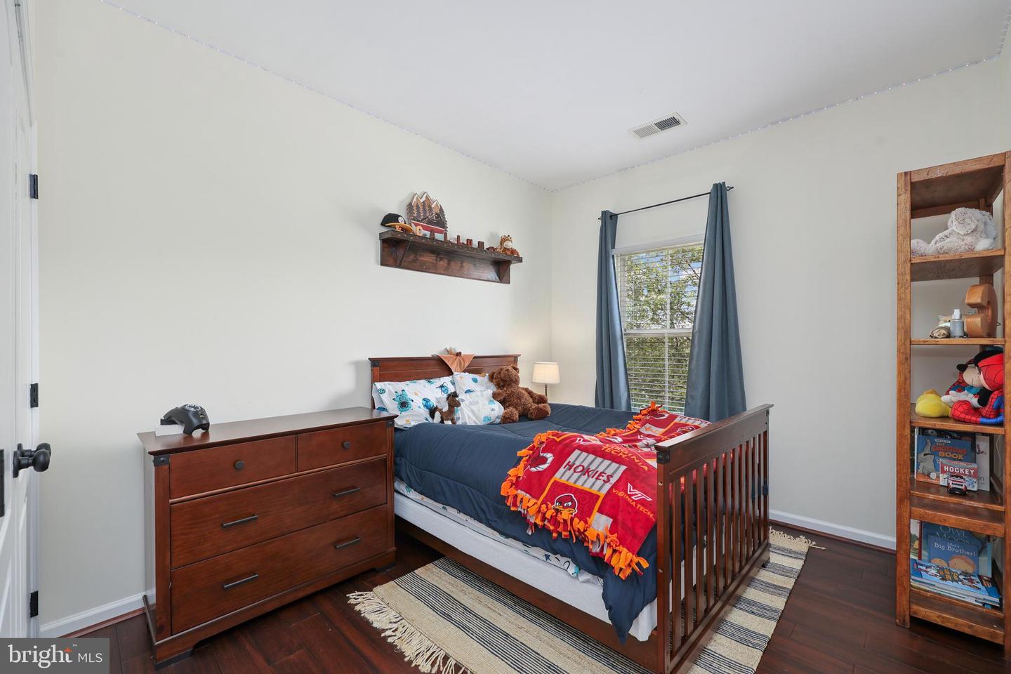 14532 KENTISH FIRE ST, GAINESVILLE, Virginia 20155, 4 Bedrooms Bedrooms, ,2 BathroomsBathrooms,Residential,For sale,14532 KENTISH FIRE ST,VAPW2097022 MLS # VAPW2097022