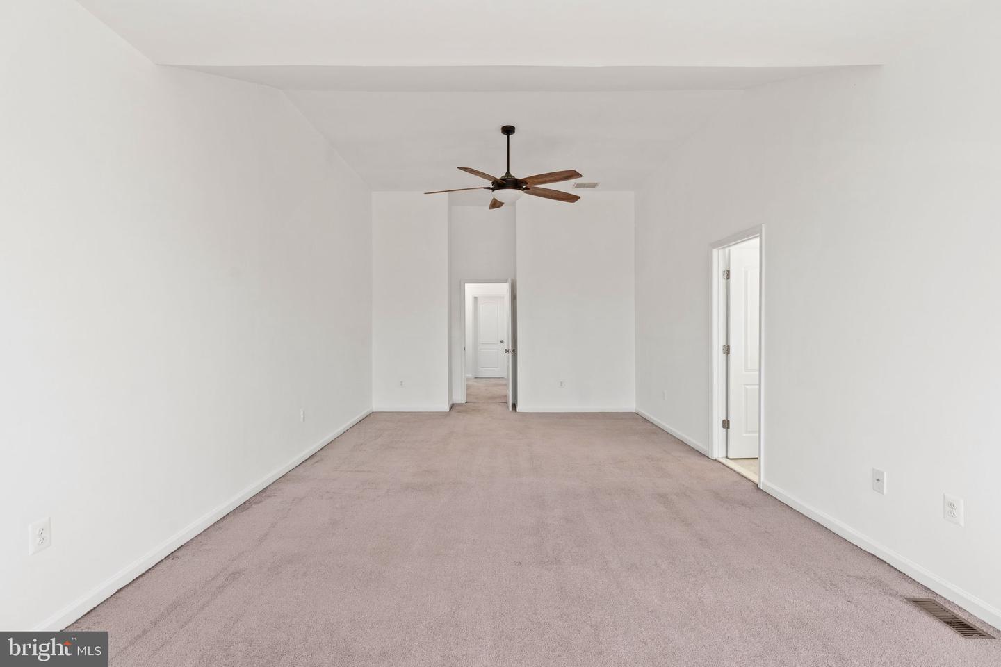 19 COULTER LN, STAFFORD, Virginia 22554, 3 Bedrooms Bedrooms, ,3 BathroomsBathrooms,Residential,For sale,19 COULTER LN,VAST2039812 MLS # VAST2039812