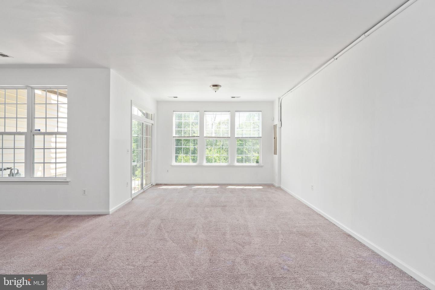 19 COULTER LN, STAFFORD, Virginia 22554, 3 Bedrooms Bedrooms, ,3 BathroomsBathrooms,Residential,For sale,19 COULTER LN,VAST2039812 MLS # VAST2039812