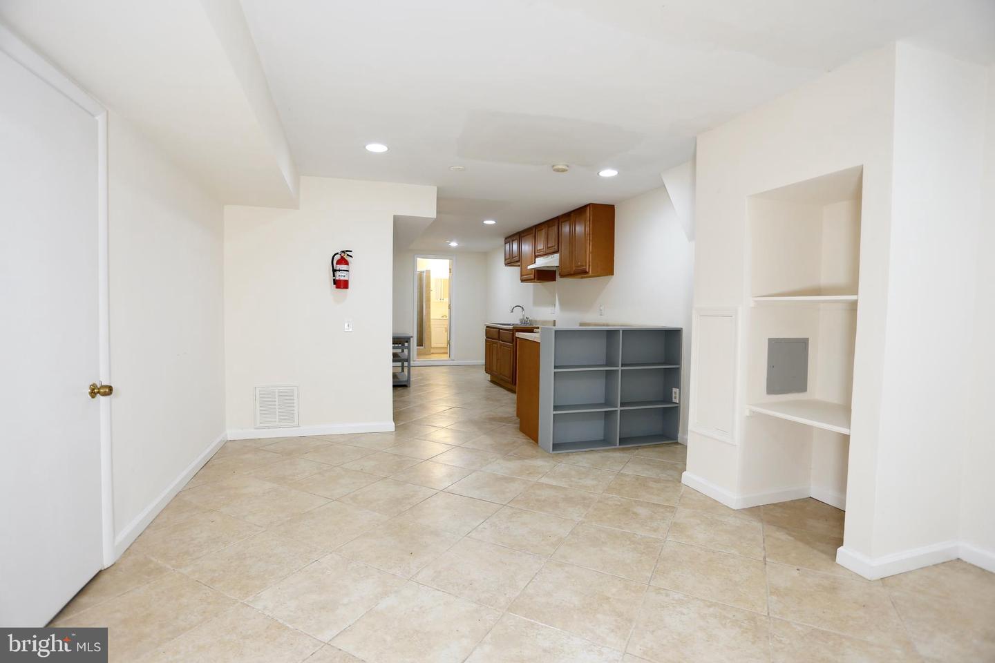 10731 BEAR OAK CT, BURKE, Virginia 22015, 5 Bedrooms Bedrooms, ,4 BathroomsBathrooms,Residential,For sale,10731 BEAR OAK CT,VAFX2247916 MLS # VAFX2247916