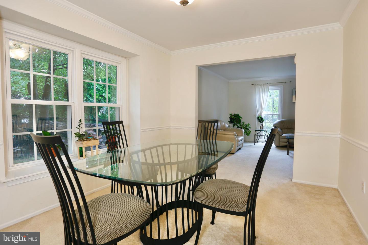 10731 BEAR OAK CT, BURKE, Virginia 22015, 5 Bedrooms Bedrooms, ,4 BathroomsBathrooms,Residential,For sale,10731 BEAR OAK CT,VAFX2247916 MLS # VAFX2247916