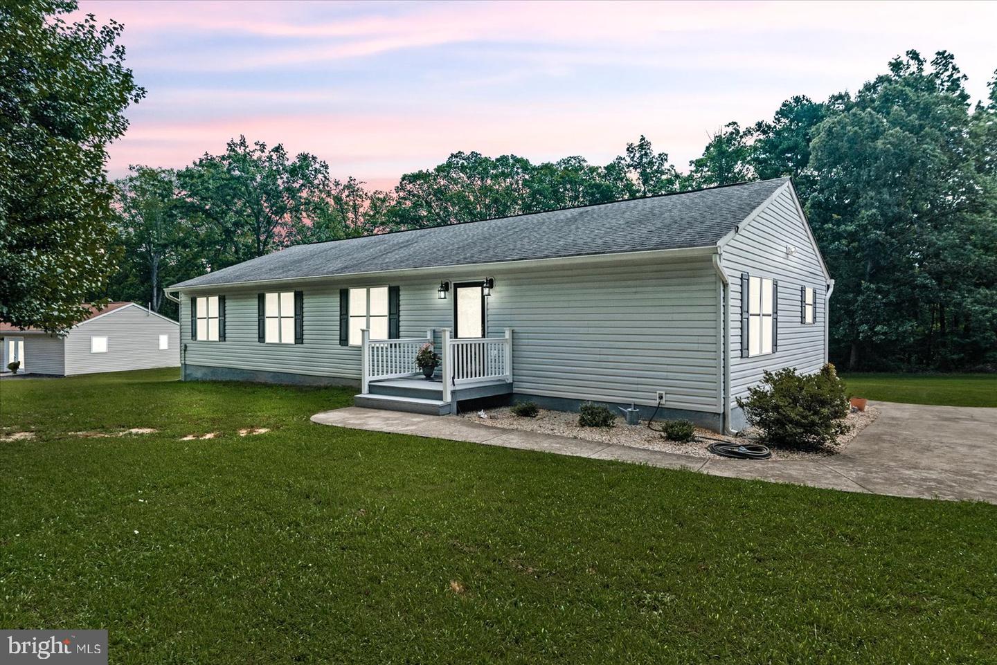 3313 FLAT RUN RD, LOCUST GROVE, Virginia 22508, 5 Bedrooms Bedrooms, ,3 BathroomsBathrooms,Residential,For sale,3313 FLAT RUN RD,VAOR2010006 MLS # VAOR2010006