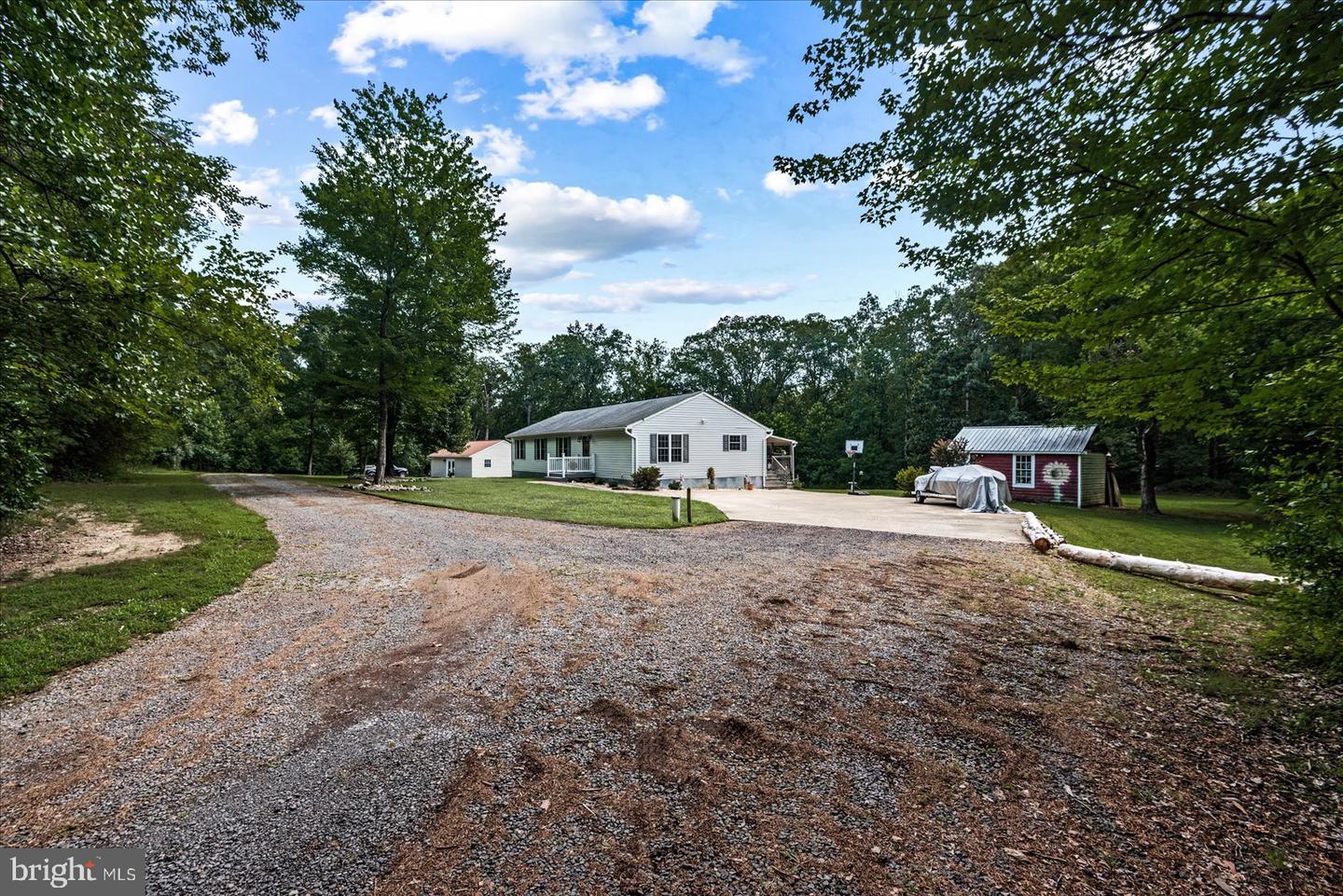 3313 FLAT RUN RD, LOCUST GROVE, Virginia 22508, 5 Bedrooms Bedrooms, ,3 BathroomsBathrooms,Residential,For sale,3313 FLAT RUN RD,VAOR2010006 MLS # VAOR2010006
