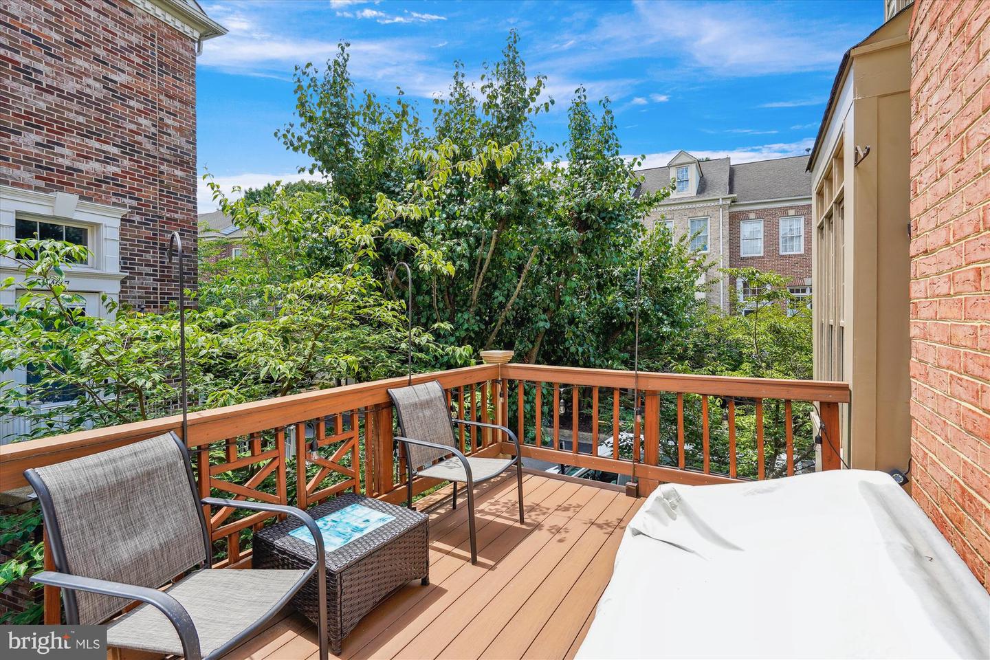4692 KIRKPATRICK LN, ALEXANDRIA, Virginia 22311, 3 Bedrooms Bedrooms, ,3 BathroomsBathrooms,Residential,For sale,4692 KIRKPATRICK LN,VAAX2046966 MLS # VAAX2046966