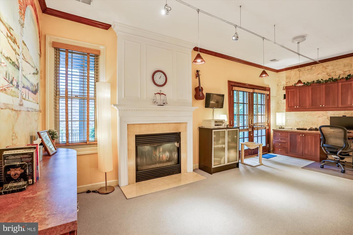 4692 KIRKPATRICK LN, ALEXANDRIA, Virginia 22311, 3 Bedrooms Bedrooms, ,3 BathroomsBathrooms,Residential,For sale,4692 KIRKPATRICK LN,VAAX2046966 MLS # VAAX2046966