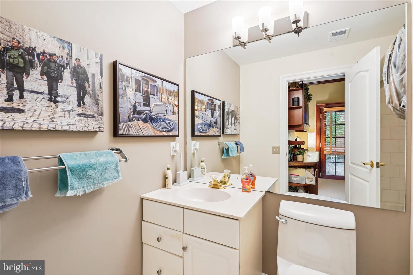 4692 KIRKPATRICK LN, ALEXANDRIA, Virginia 22311, 3 Bedrooms Bedrooms, ,3 BathroomsBathrooms,Residential,For sale,4692 KIRKPATRICK LN,VAAX2046966 MLS # VAAX2046966