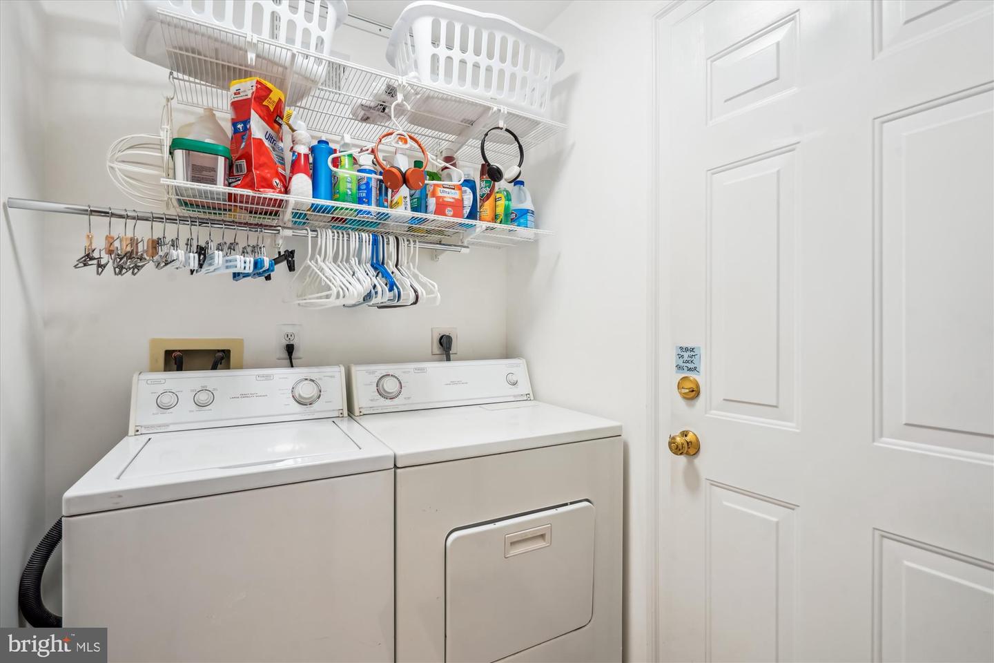 4692 KIRKPATRICK LN, ALEXANDRIA, Virginia 22311, 3 Bedrooms Bedrooms, ,3 BathroomsBathrooms,Residential,For sale,4692 KIRKPATRICK LN,VAAX2046966 MLS # VAAX2046966