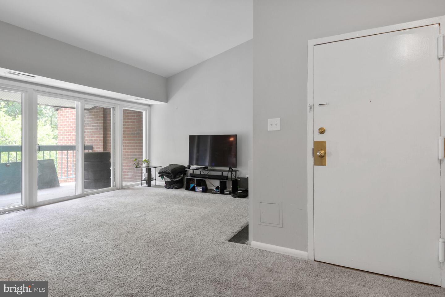 11841 SHIRE CT #31D, RESTON, Virginia 20191, 2 Bedrooms Bedrooms, ,1 BathroomBathrooms,Residential,For sale,11841 SHIRE CT #31D,VAFX2252952 MLS # VAFX2252952