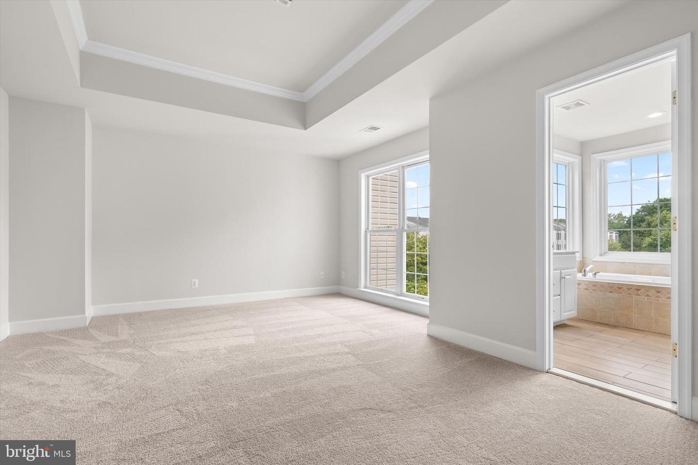 2456 ACORN HOLLOW LN, HERNDON, Virginia 20171, 4 Bedrooms Bedrooms, ,3 BathroomsBathrooms,Residential,For sale,2456 ACORN HOLLOW LN,VAFX2253194 MLS # VAFX2253194