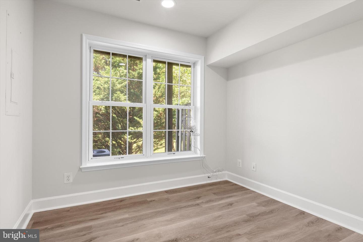 2456 ACORN HOLLOW LN, HERNDON, Virginia 20171, 4 Bedrooms Bedrooms, ,3 BathroomsBathrooms,Residential,For sale,2456 ACORN HOLLOW LN,VAFX2253194 MLS # VAFX2253194