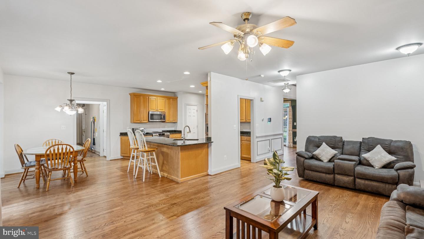 3 KIRKLEY PL, FREDERICKSBURG, Virginia 22406, 5 Bedrooms Bedrooms, ,4 BathroomsBathrooms,Residential,For sale,3 KIRKLEY PL,VAST2040458 MLS # VAST2040458