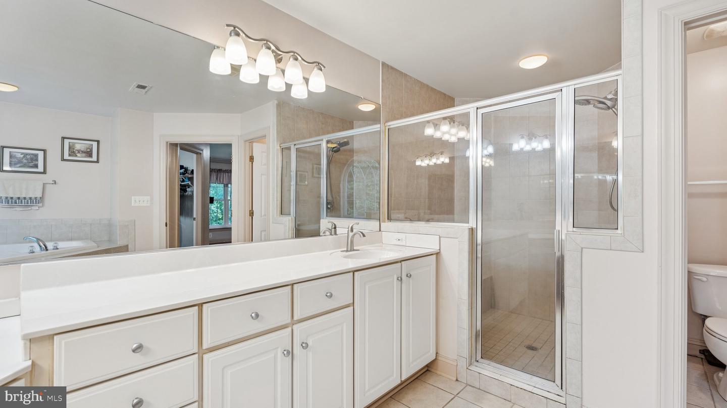 3 KIRKLEY PL, FREDERICKSBURG, Virginia 22406, 5 Bedrooms Bedrooms, ,4 BathroomsBathrooms,Residential,For sale,3 KIRKLEY PL,VAST2040458 MLS # VAST2040458