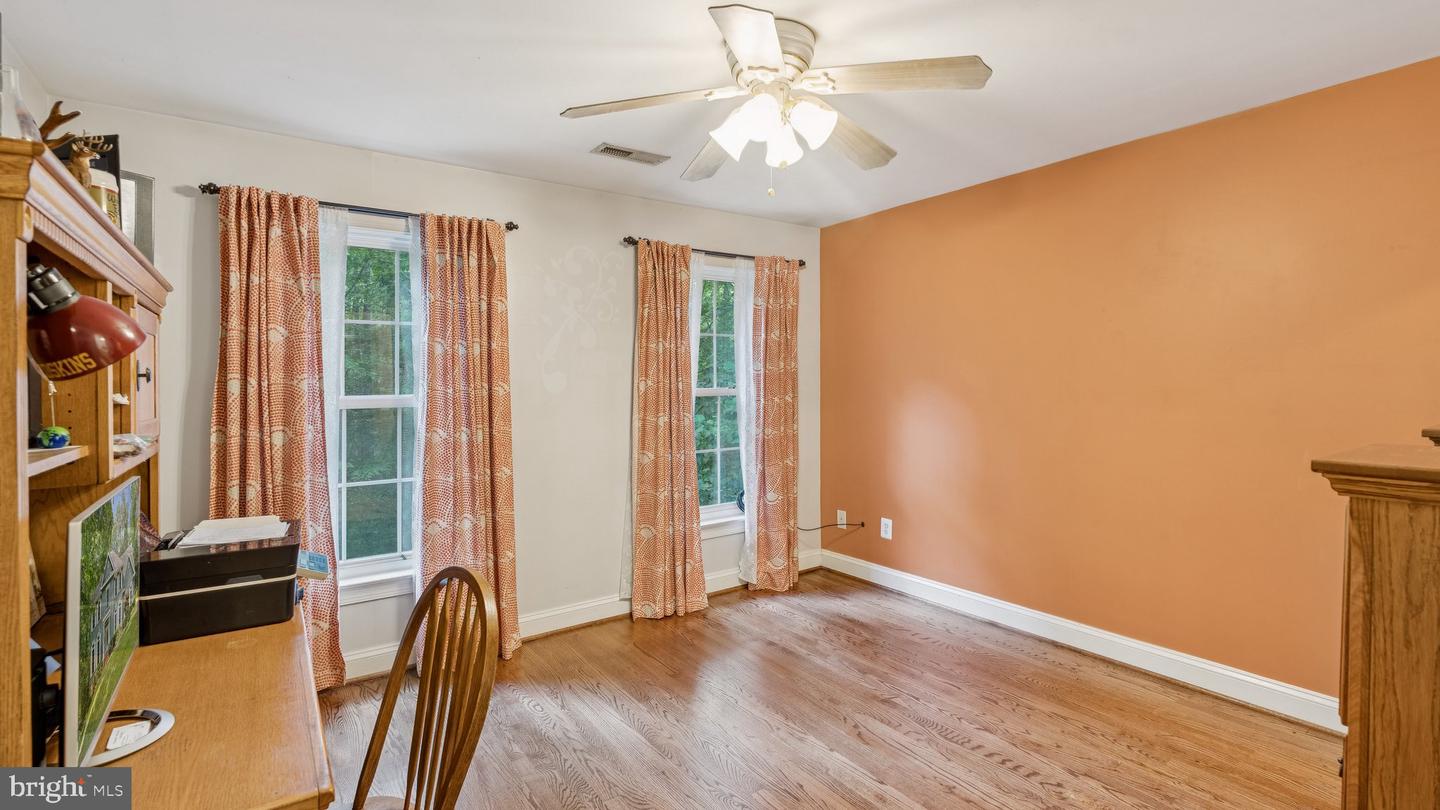 3 KIRKLEY PL, FREDERICKSBURG, Virginia 22406, 5 Bedrooms Bedrooms, ,4 BathroomsBathrooms,Residential,For sale,3 KIRKLEY PL,VAST2040458 MLS # VAST2040458