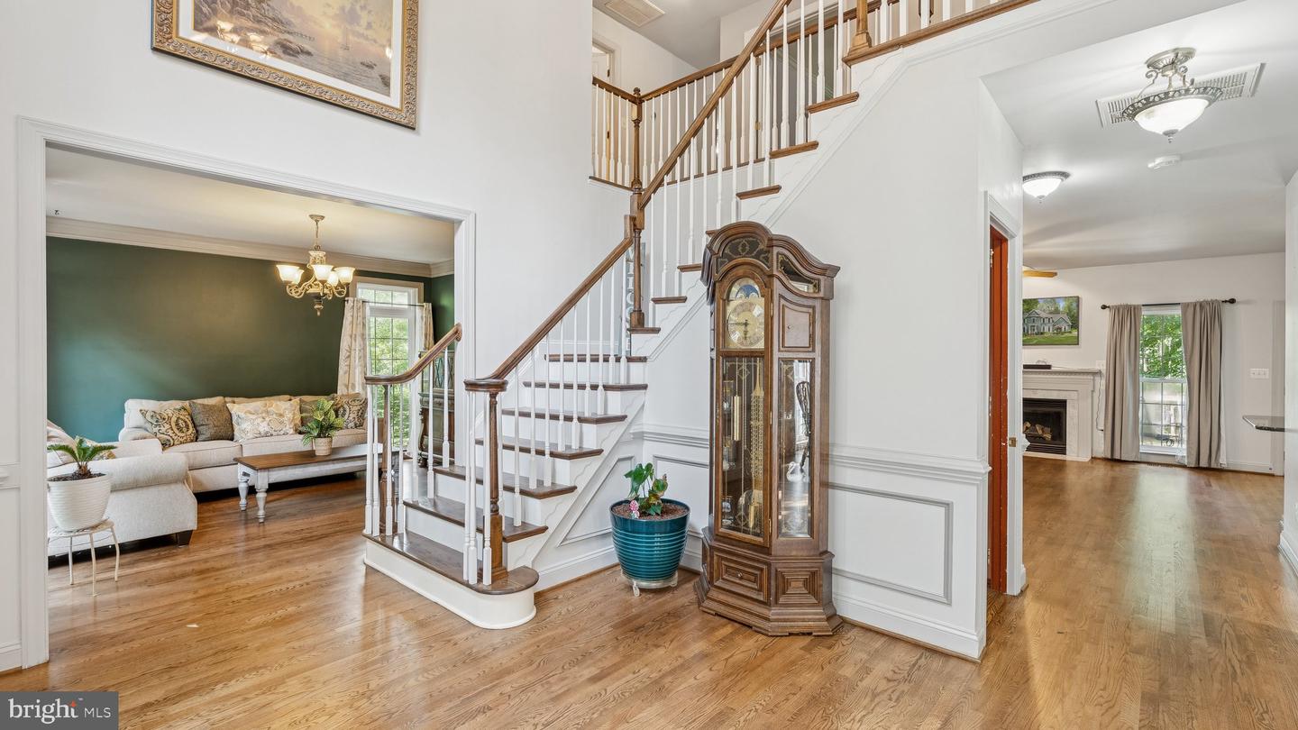3 KIRKLEY PL, FREDERICKSBURG, Virginia 22406, 5 Bedrooms Bedrooms, ,4 BathroomsBathrooms,Residential,For sale,3 KIRKLEY PL,VAST2040458 MLS # VAST2040458