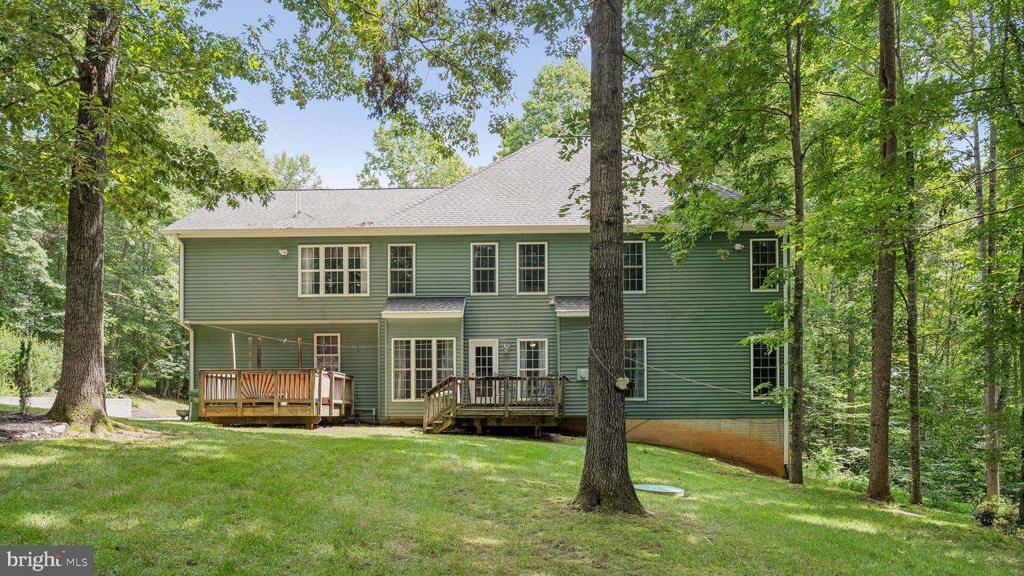 3 KIRKLEY PL, FREDERICKSBURG, Virginia 22406, 5 Bedrooms Bedrooms, ,4 BathroomsBathrooms,Residential,For sale,3 KIRKLEY PL,VAST2040458 MLS # VAST2040458