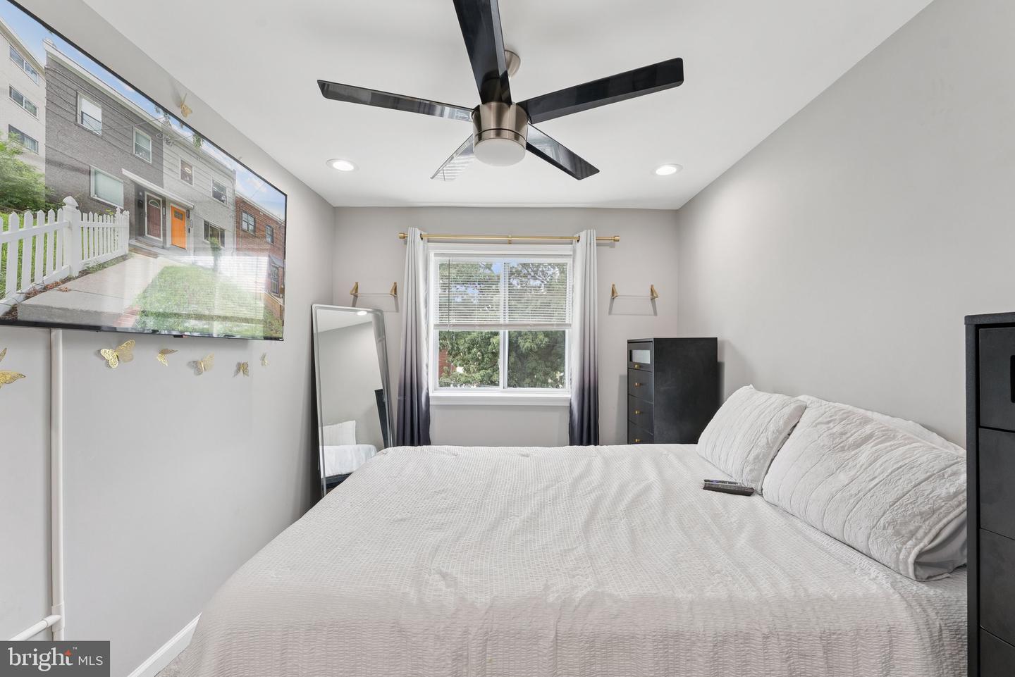 1525 MORRIS RD SE, WASHINGTON, District Of Columbia 20020, 4 Bedrooms Bedrooms, ,2 BathroomsBathrooms,Residential,For sale,1525 MORRIS RD SE,DCDC2209152 MLS # DCDC2209152