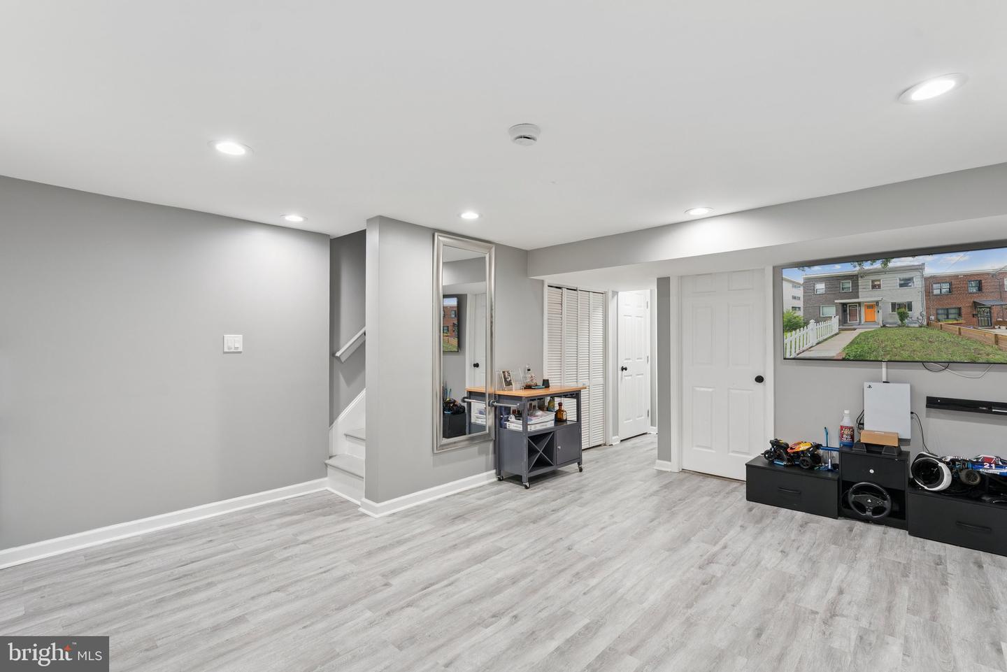 1525 MORRIS RD SE, WASHINGTON, District Of Columbia 20020, 4 Bedrooms Bedrooms, ,2 BathroomsBathrooms,Residential,For sale,1525 MORRIS RD SE,DCDC2209152 MLS # DCDC2209152