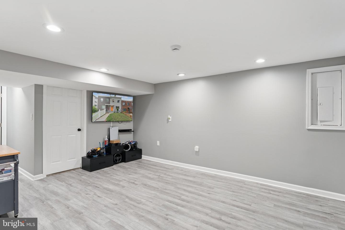 1525 MORRIS RD SE, WASHINGTON, District Of Columbia 20020, 4 Bedrooms Bedrooms, ,2 BathroomsBathrooms,Residential,For sale,1525 MORRIS RD SE,DCDC2209152 MLS # DCDC2209152