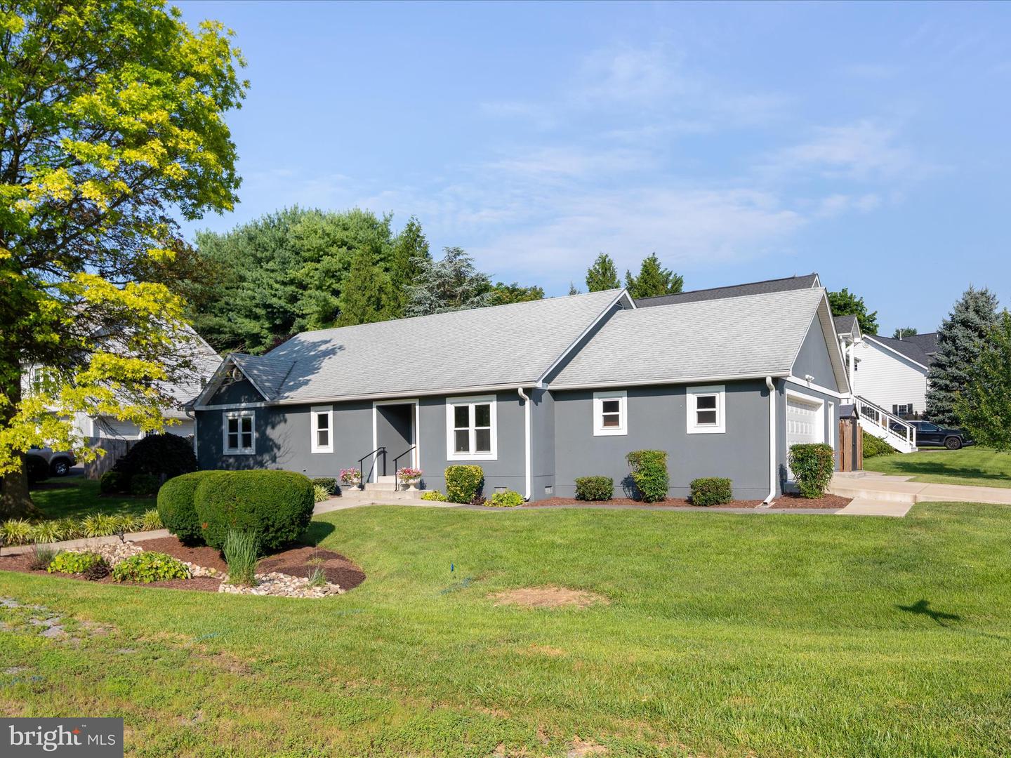1911 WAYLAND DR, WINCHESTER, Virginia 22601, 2 Bedrooms Bedrooms, ,2 BathroomsBathrooms,Residential,For sale,1911 WAYLAND DR,VAFV2035302 MLS # VAFV2035302