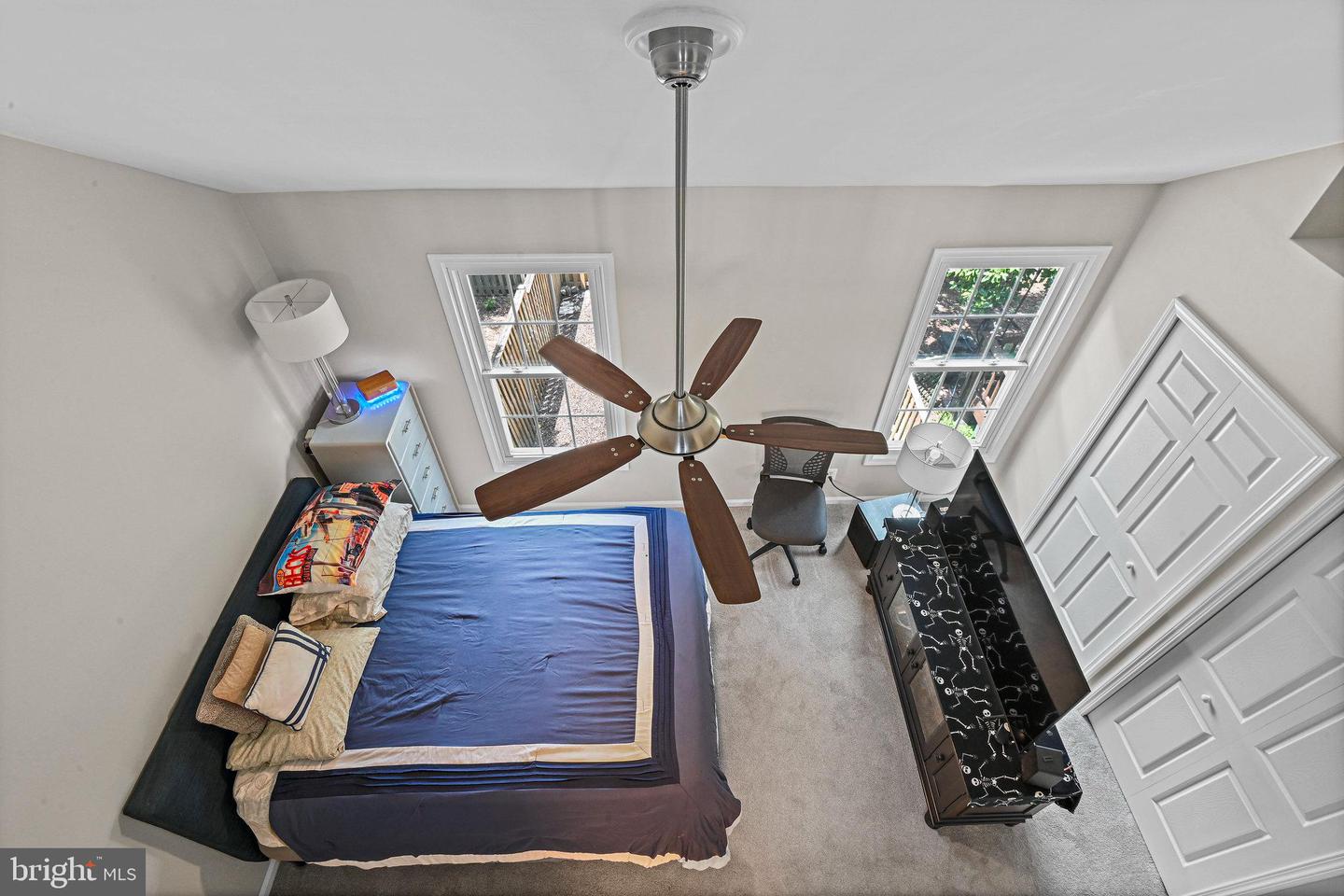 20144 CREW SQ, ASHBURN, Virginia 20147, 2 Bedrooms Bedrooms, ,3 BathroomsBathrooms,Residential,For sale,20144 CREW SQ,VALO2101352 MLS # VALO2101352